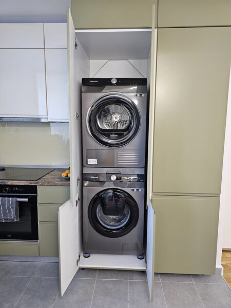 Ambasada SUA, Zoo, Buena Vista Residencial